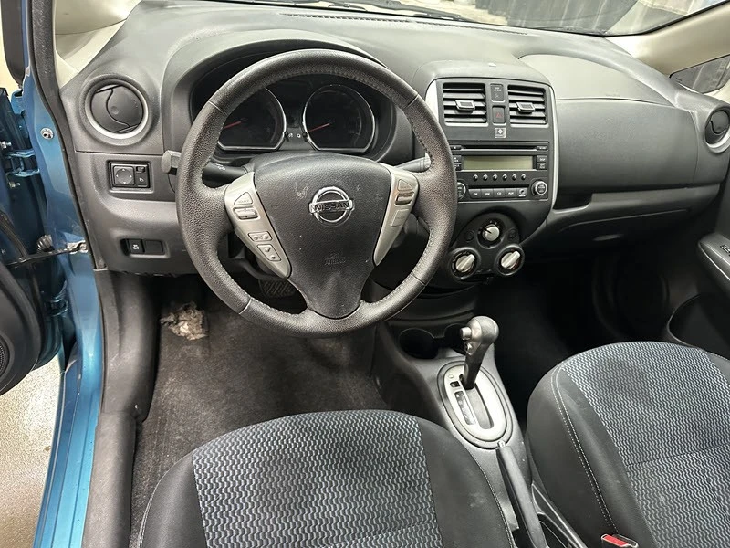 2014 Nissan Versa - Image 8 of 12