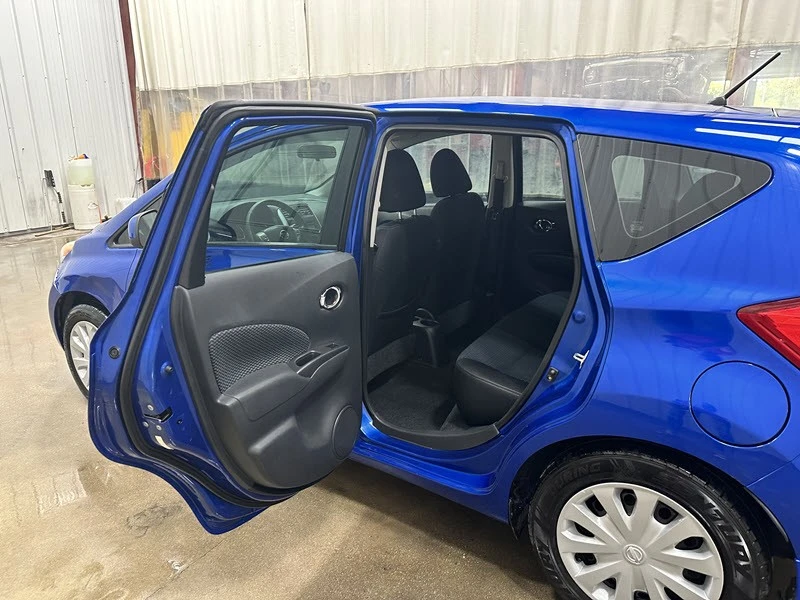 2014 Nissan Versa - Image 11 of 12
