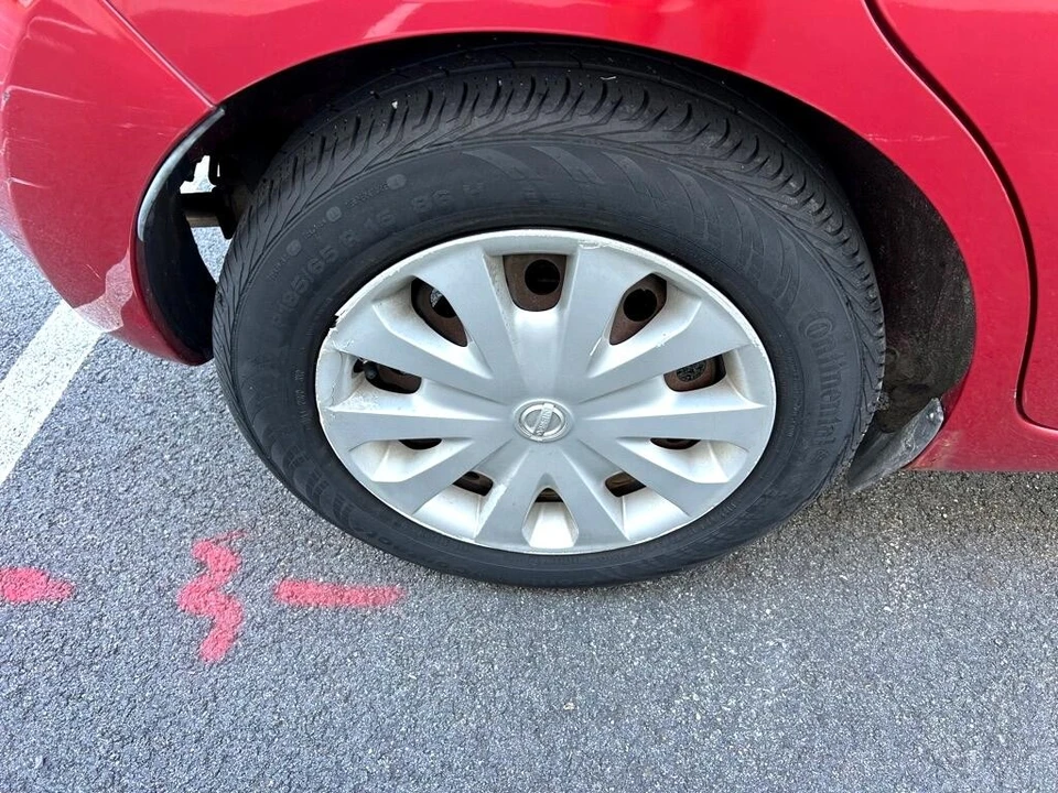 2014 Nissan Versa - Image 12 of 12