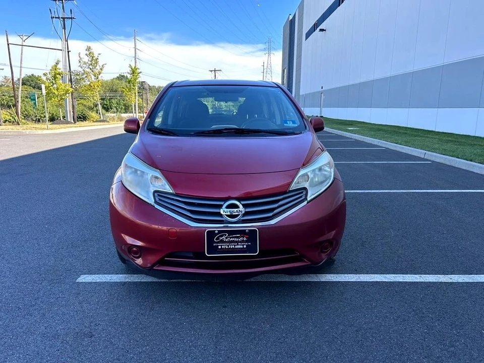 2014 Nissan Versa - Image 2 of 12