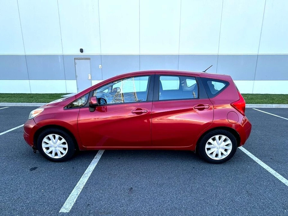 2014 Nissan Versa - Image 8 of 12