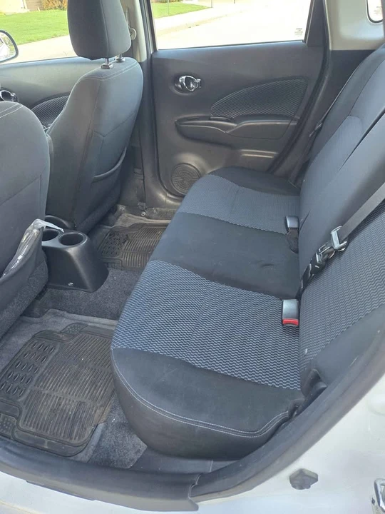 2014 Nissan Versa - Image 11 of 15