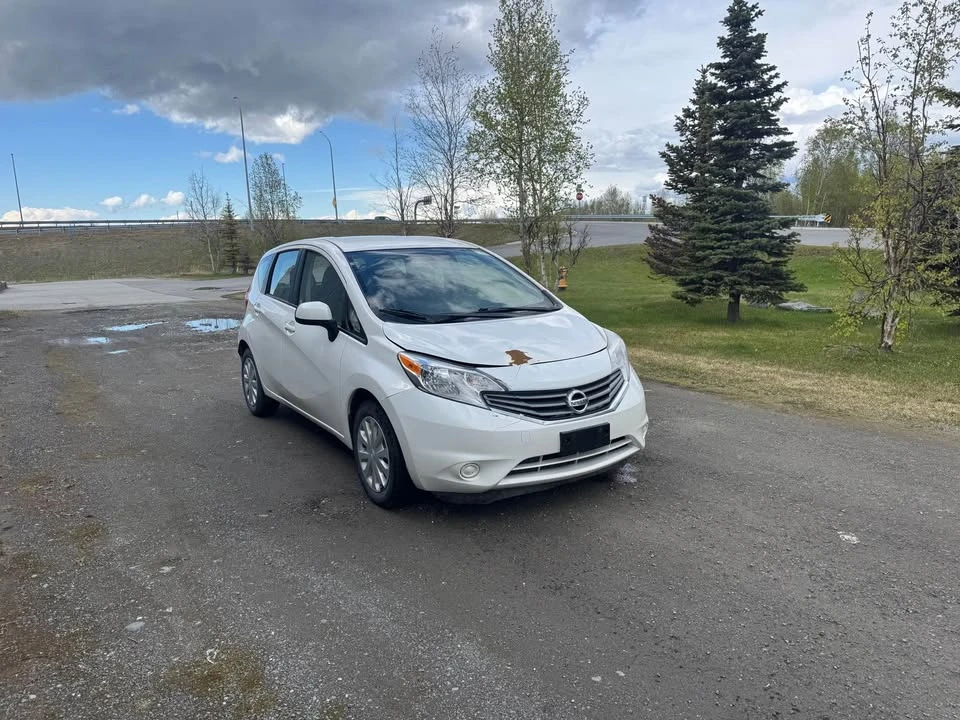 2014 Nissan Versa - Image 2 of 6