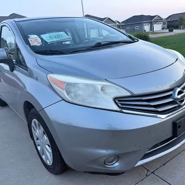 2014 Nissan Versa Note SV Hatchback 4D