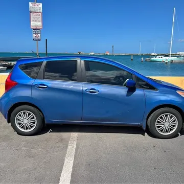 2014 Nissan Versa Note SV Hatchback 4D