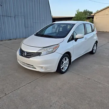2014 Nissan Versa Note SV Hatchback 4D