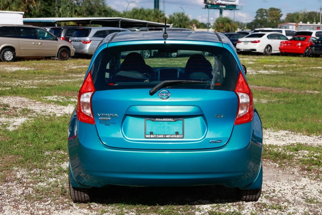 2014 Nissan Versa - Image 7 of 12