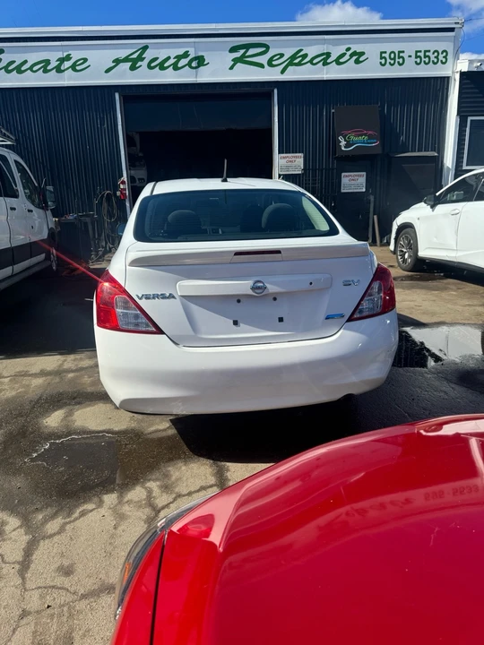 2014 Nissan Versa - Image 5 of 13
