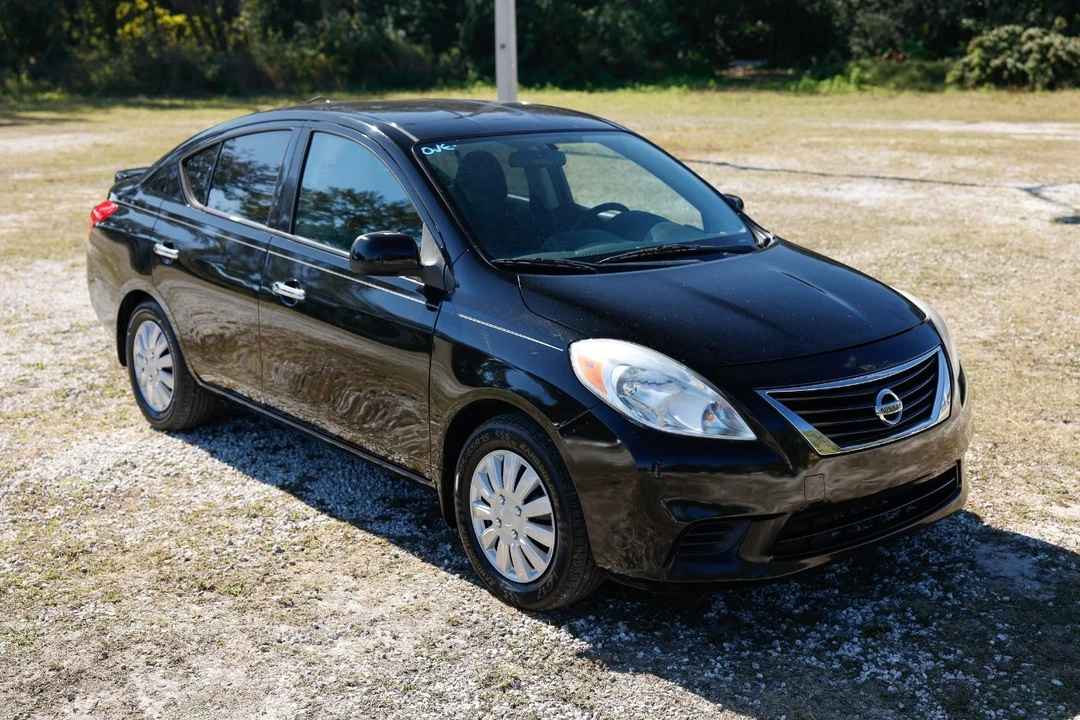 2014 Nissan Versa - Image 15 of 21