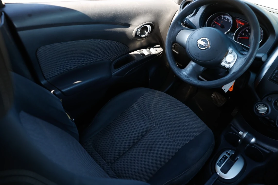 2014 Nissan Versa - Image 20 of 21