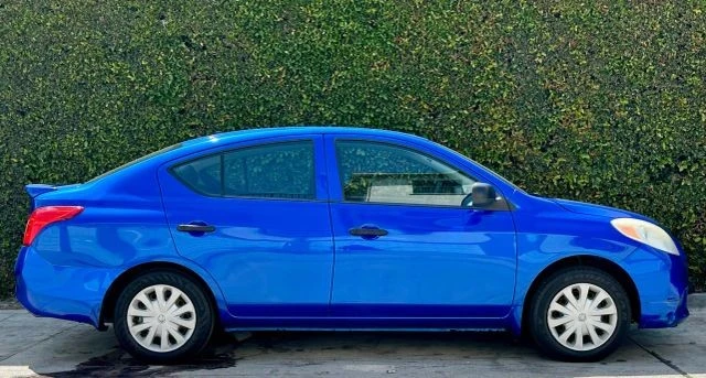 2014 Nissan Versa - Image 5 of 14