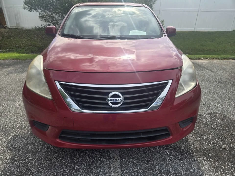 2014 Nissan Versa - Image 2 of 11