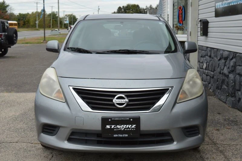 2014 Nissan Versa - Image 8 of 12