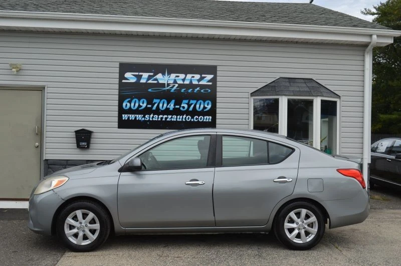 2014 Nissan Versa - Image 2 of 12