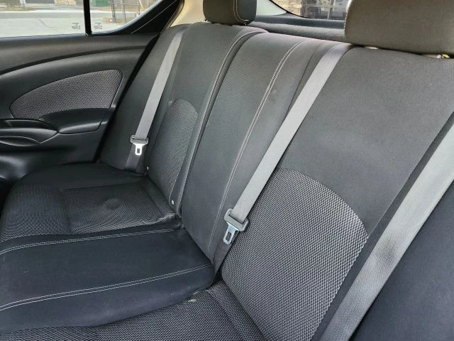 2014 Nissan Versa - Image 16 of 21