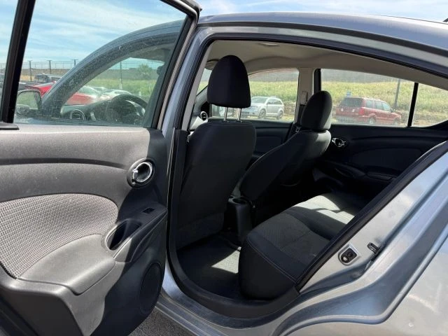 2014 Nissan Versa - Image 14 of 21