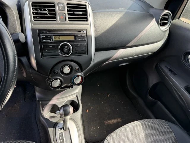 2014 Nissan Versa - Image 11 of 21