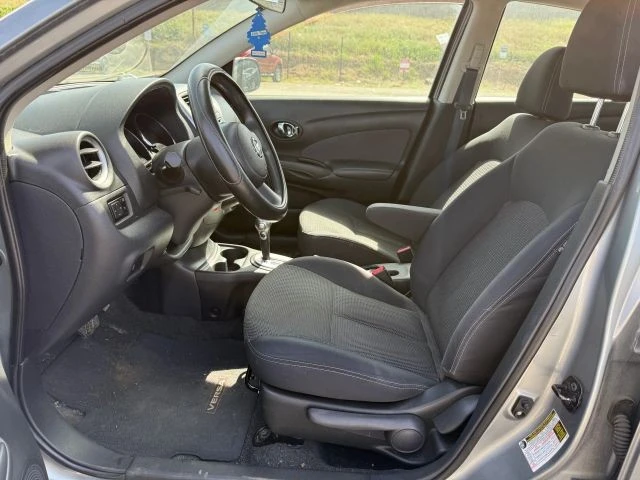 2014 Nissan Versa - Image 10 of 21