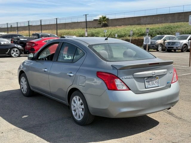 2014 Nissan Versa - Image 2 of 21