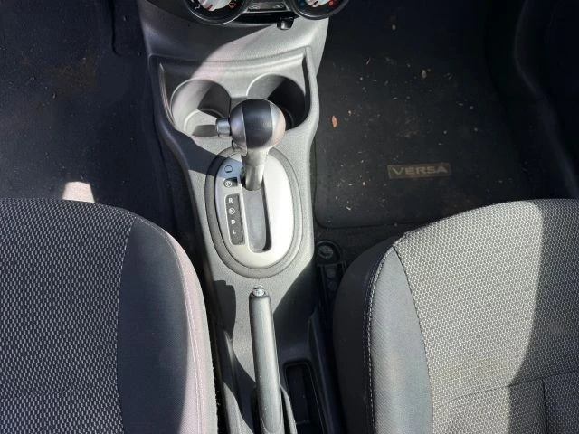 2014 Nissan Versa - Image 12 of 21