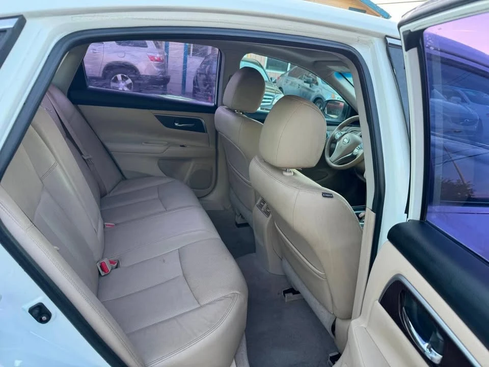 2014 Nissan Altima 5th Gen - Image 12 of 17