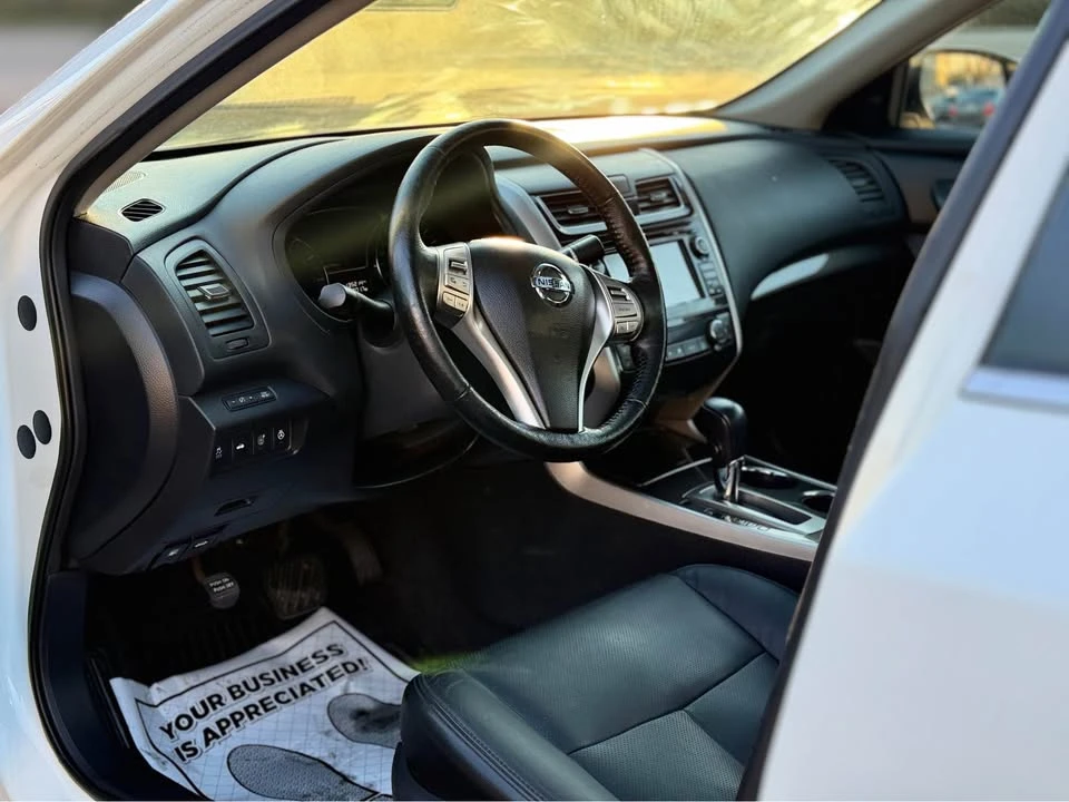 2014 Nissan Altima 5th Gen - Image 9 of 16
