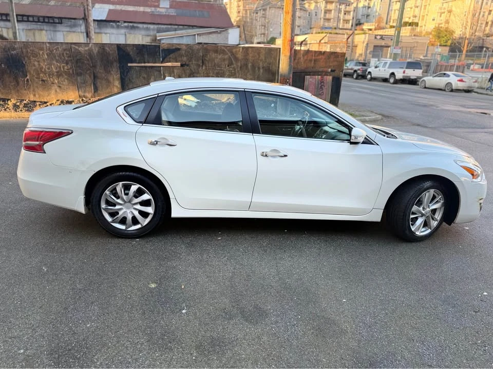2014 Nissan Altima 5th Gen - Image 2 of 16