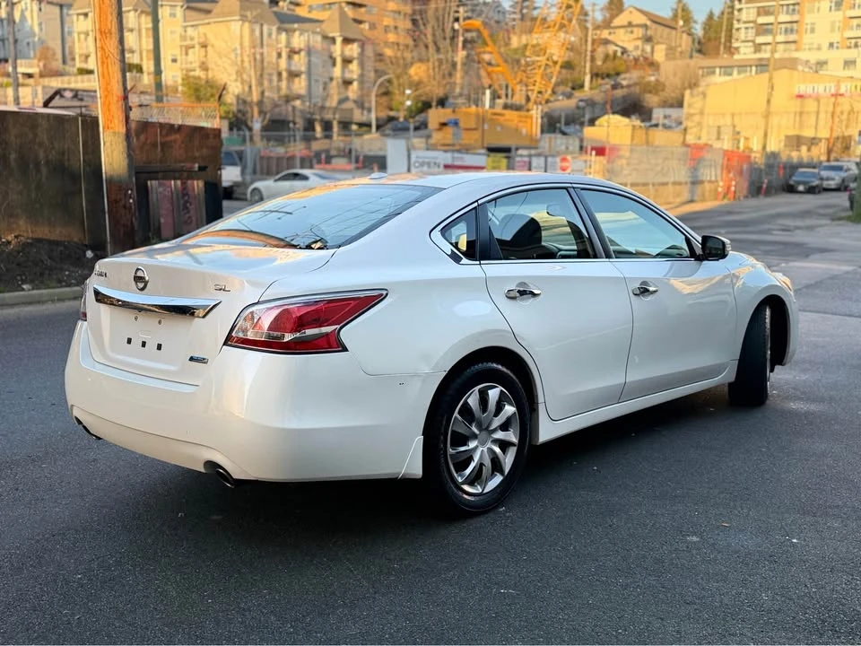 2014 Nissan Altima 5th Gen - Image 3 of 16