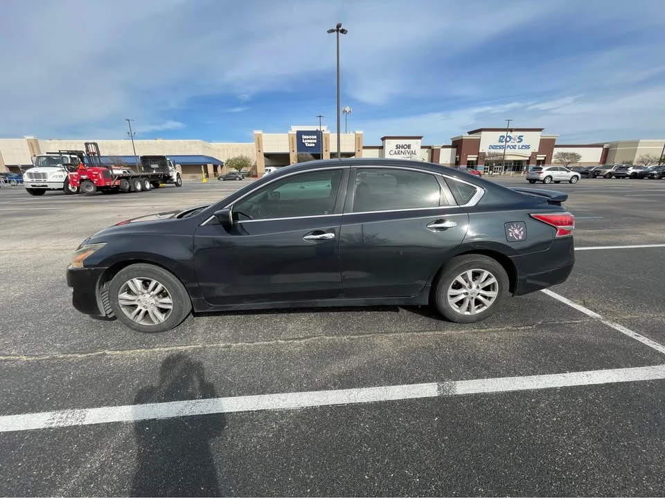 2014 Nissan Altima 5th Gen - Image 5 of 8