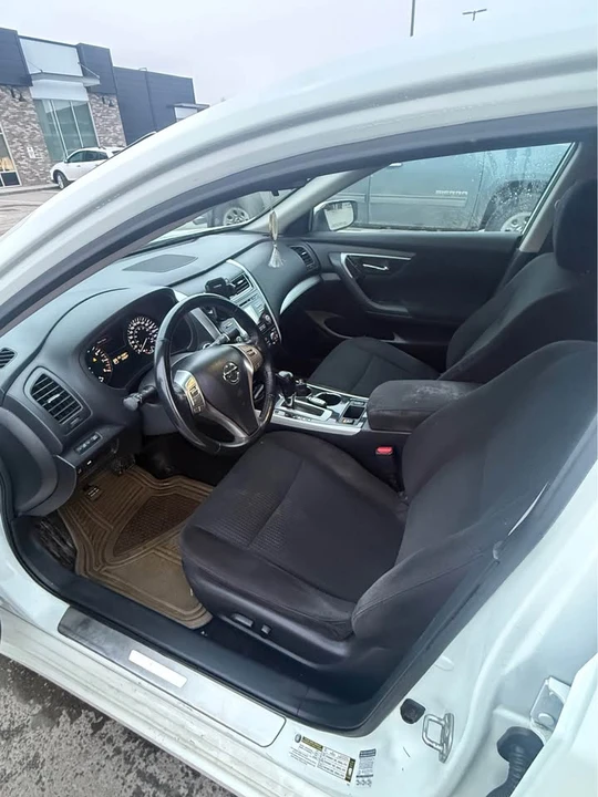 2014 Nissan Altima 5th Gen - Image 8 of 16
