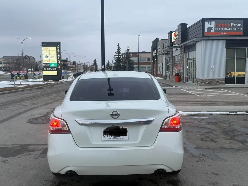 2014 Nissan Altima 5th Gen - Image 2 of 16