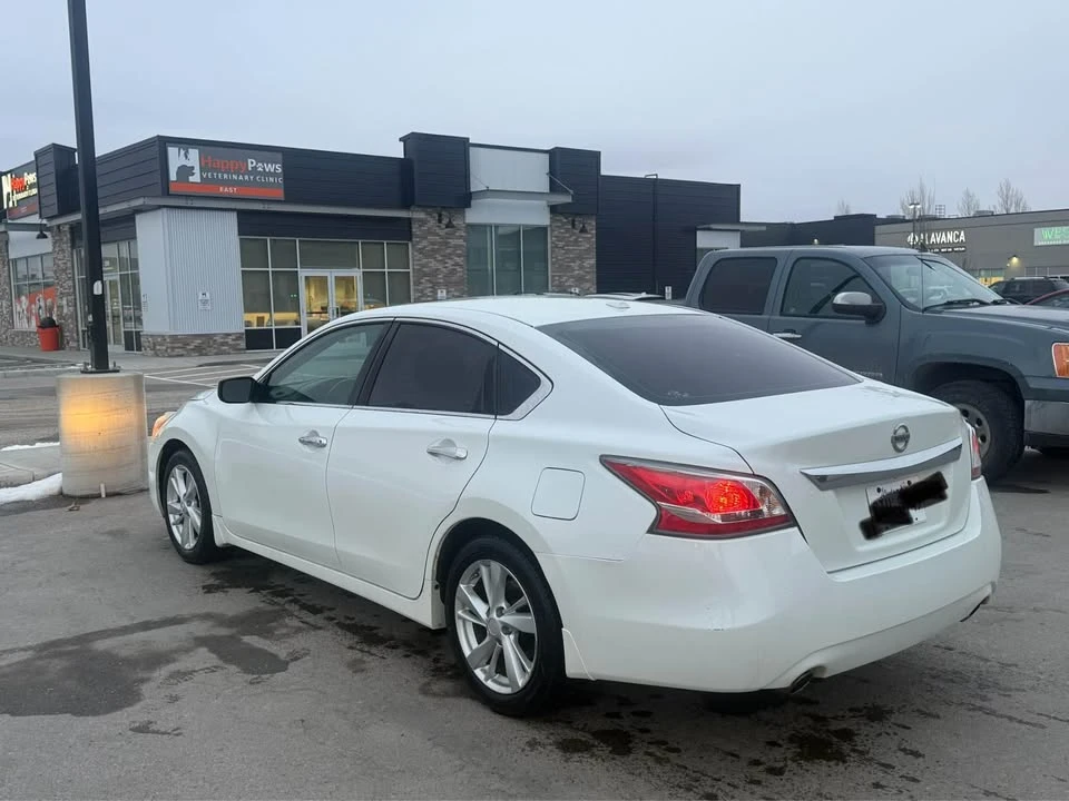 2014 Nissan Altima 5th Gen - Image 3 of 16