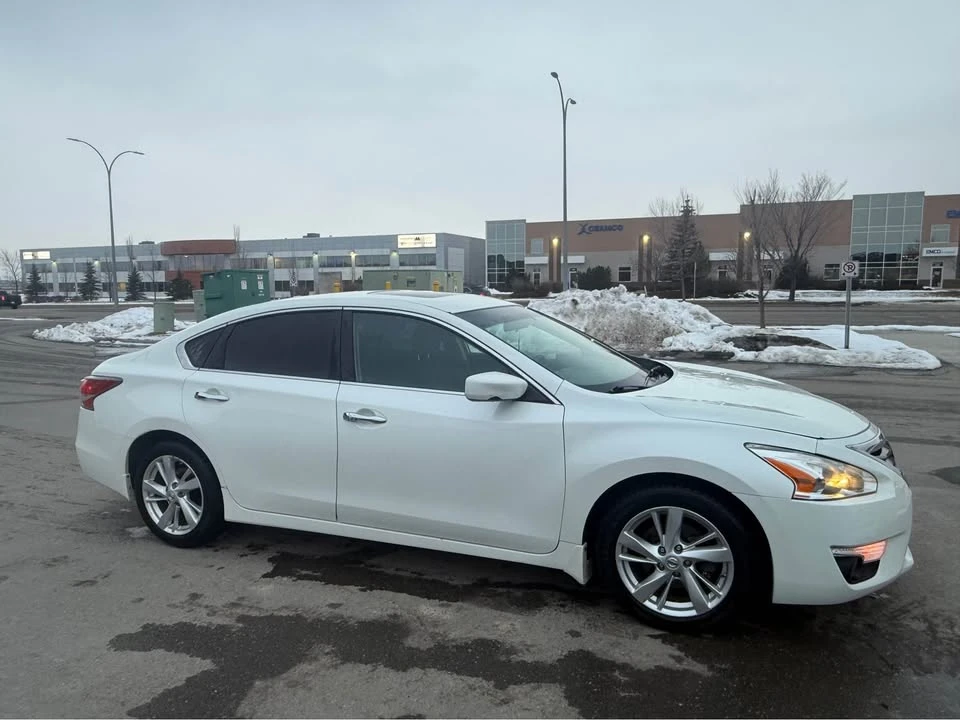 2014 Nissan Altima 5th Gen - Image 5 of 16