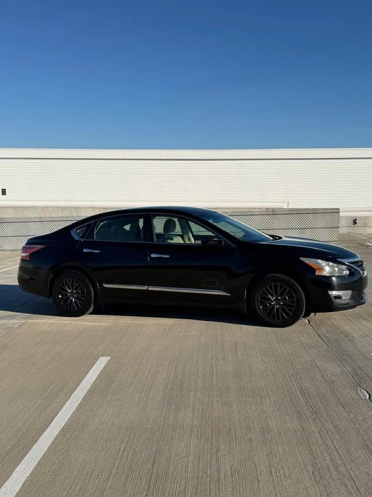 2014 Nissan Altima 5th Gen - Image 4 of 12