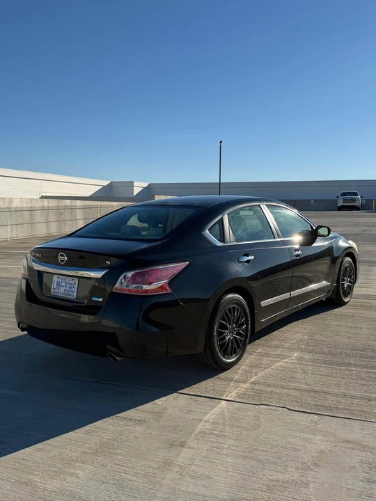 2014 Nissan Altima 5th Gen - Image 5 of 12