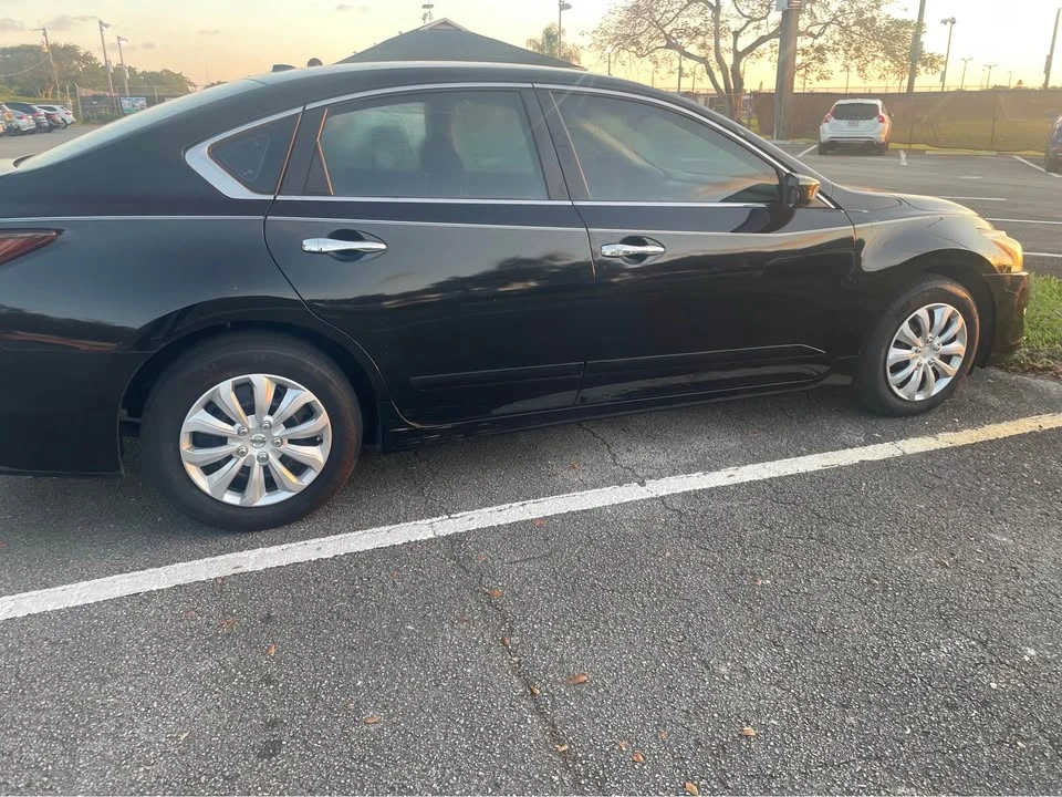 2014 Nissan Altima 5th Gen - Image 3 of 7