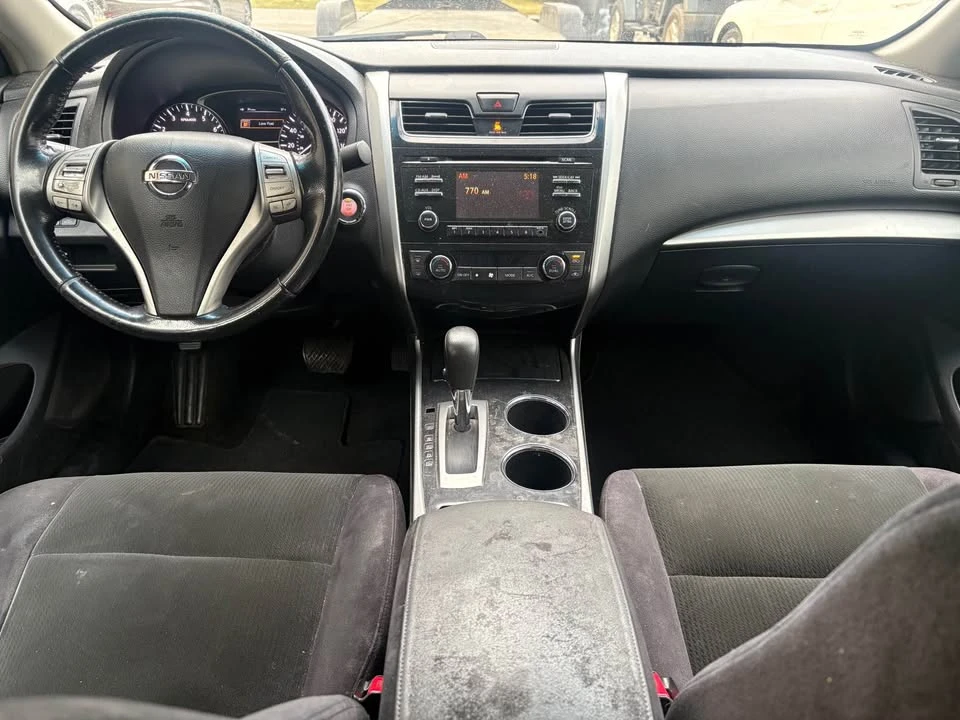 2014 Nissan Altima 5th Gen - Image 11 of 16