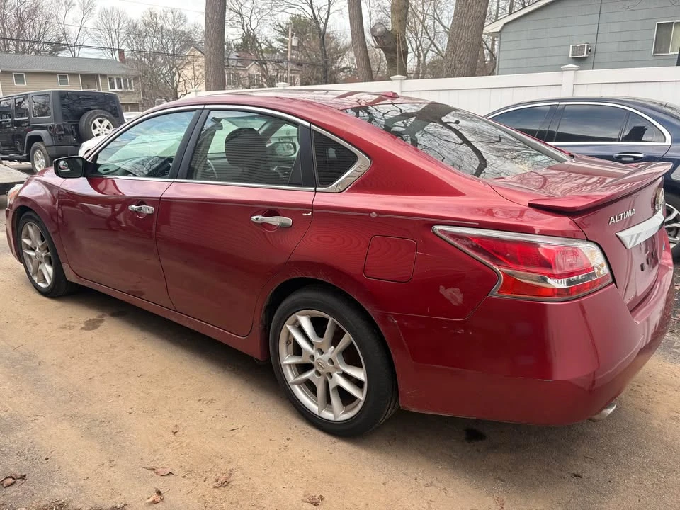 2014 Nissan Altima 5th Gen - Image 5 of 16