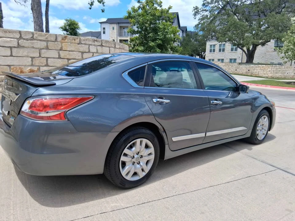 2014 Nissan Altima 5th Gen - Image 10 of 12
