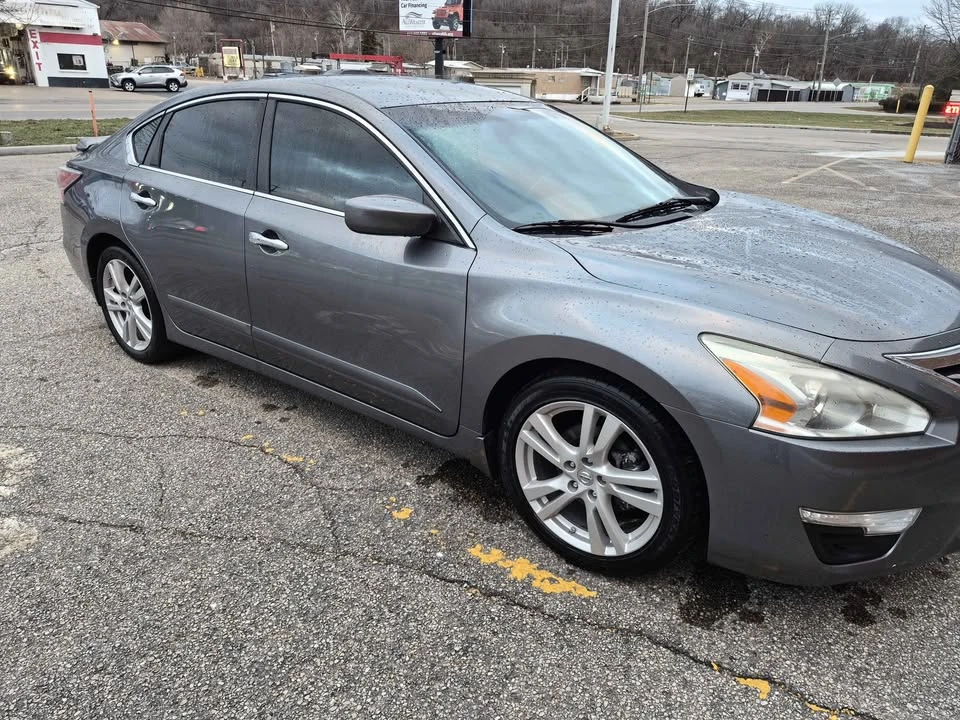 2014 Nissan Altima 5th Gen - Image 4 of 14