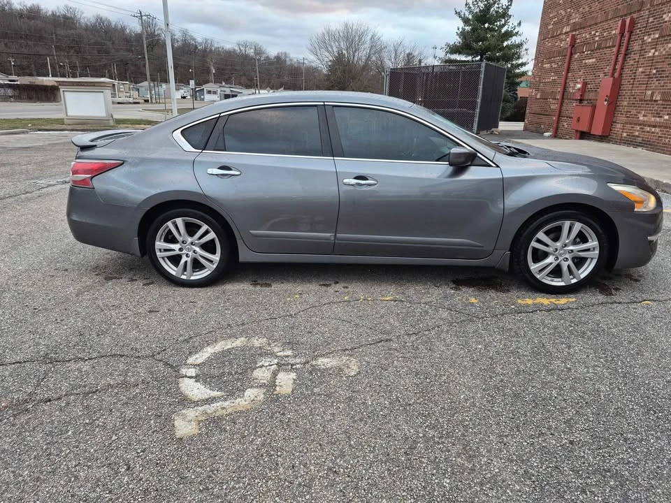 2014 Nissan Altima 5th Gen - Image 7 of 14