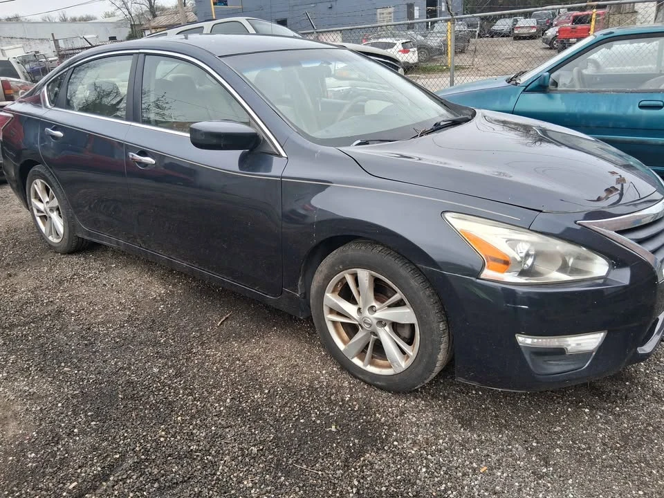 2014 Nissan Altima 5th Gen - Image 2 of 6