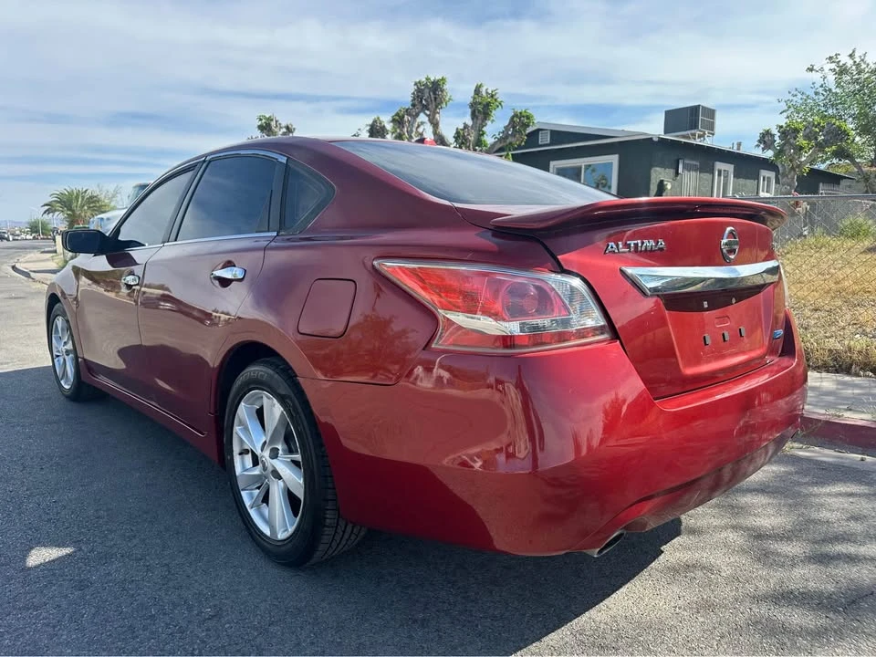 2014 Nissan Altima 5th Gen - Image 5 of 12