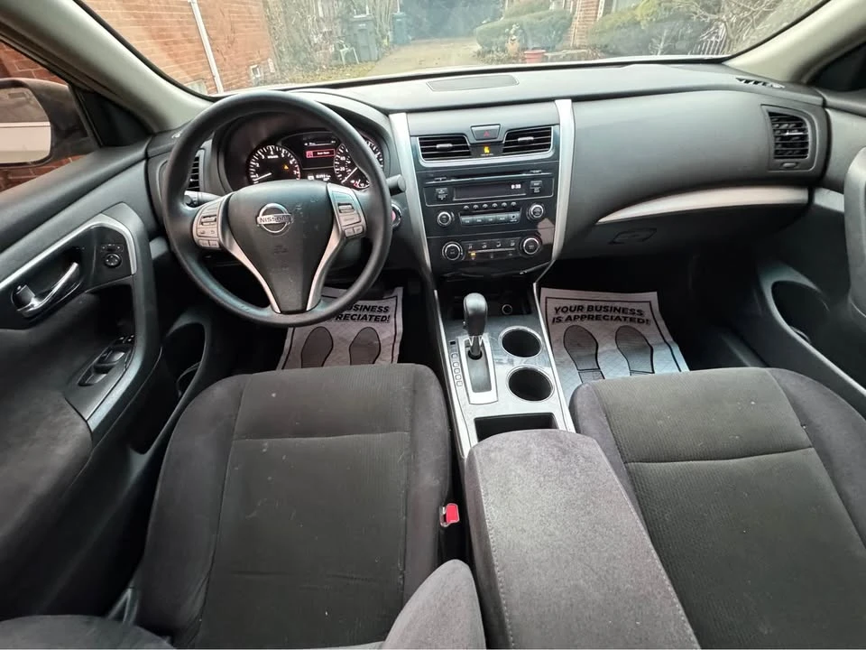 2014 Nissan Altima 5th Gen - Image 10 of 15