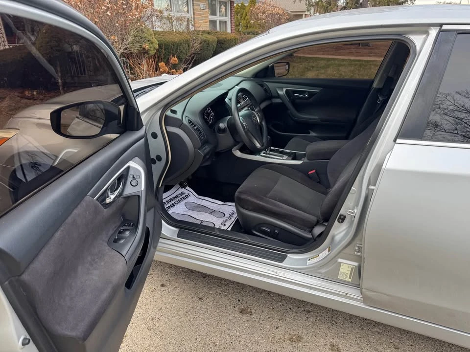 2014 Nissan Altima 5th Gen - Image 12 of 15