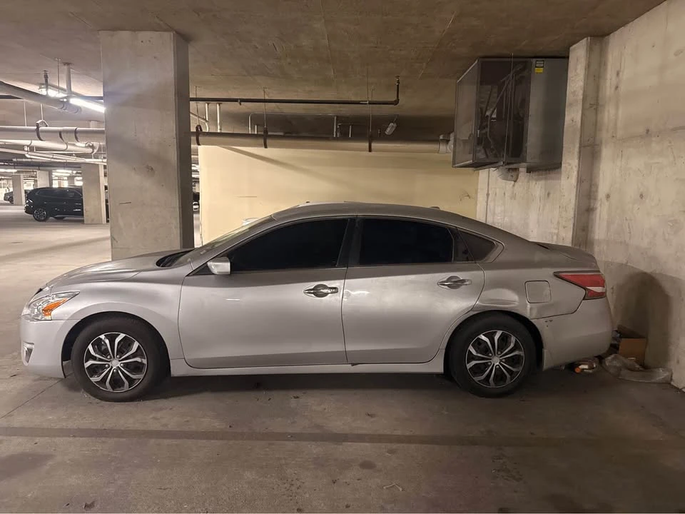 2014 Nissan Altima 5th Gen - Image 4 of 4