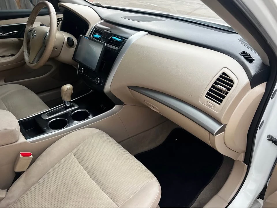 2014 Nissan Altima 5th Gen - Image 10 of 12