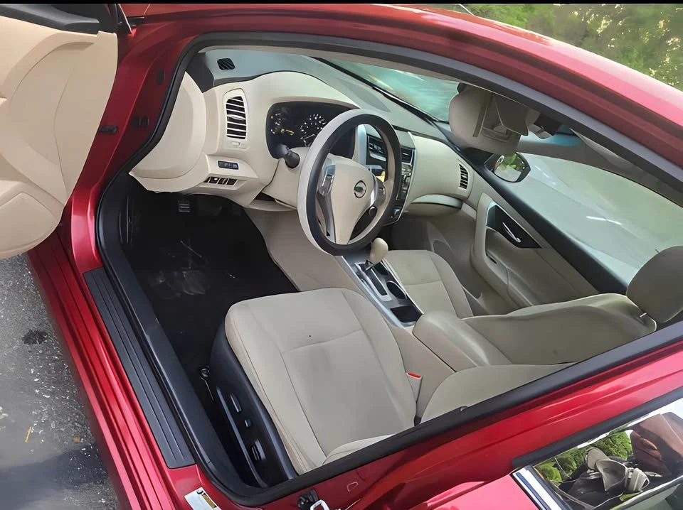 2014 Nissan Altima 5th Gen - Image 4 of 11