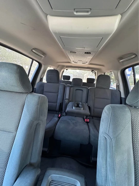 2014 Nissan Armada - Image 11 of 13