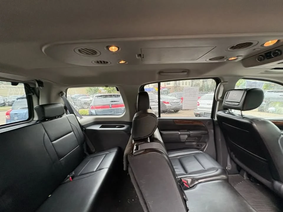 2014 Nissan Armada - Image 13 of 20